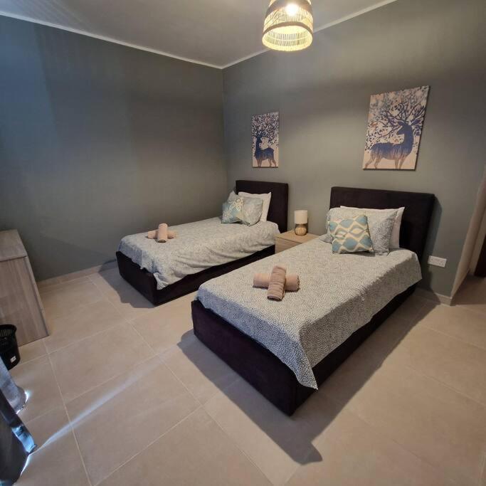 סיינט פול ביי Centrally Located, Well Equipped, Stylish Flat. מראה חיצוני תמונה