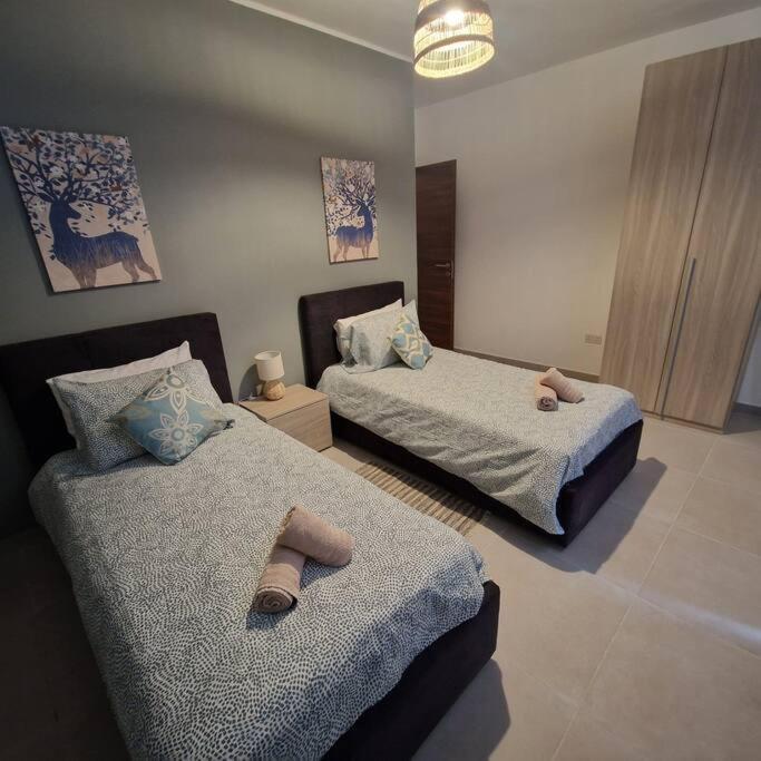 סיינט פול ביי Centrally Located, Well Equipped, Stylish Flat. מראה חיצוני תמונה