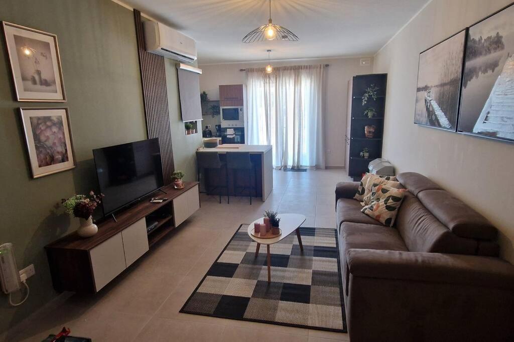 סיינט פול ביי Centrally Located, Well Equipped, Stylish Flat. מראה חיצוני תמונה