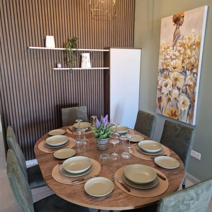 סיינט פול ביי Centrally Located, Well Equipped, Stylish Flat. מראה חיצוני תמונה