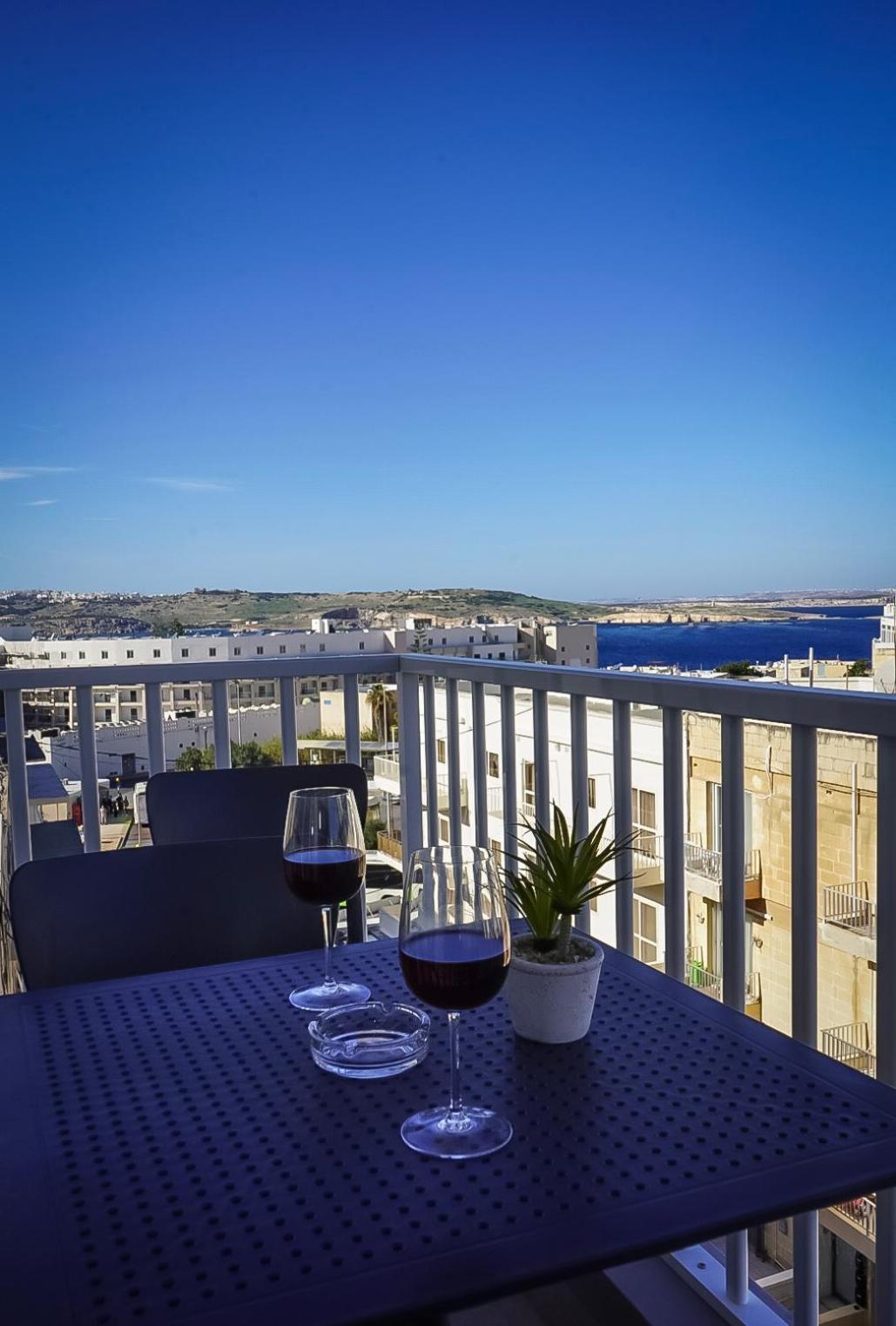 סיינט פול ביי Centrally Located, Well Equipped, Stylish Flat. מראה חיצוני תמונה