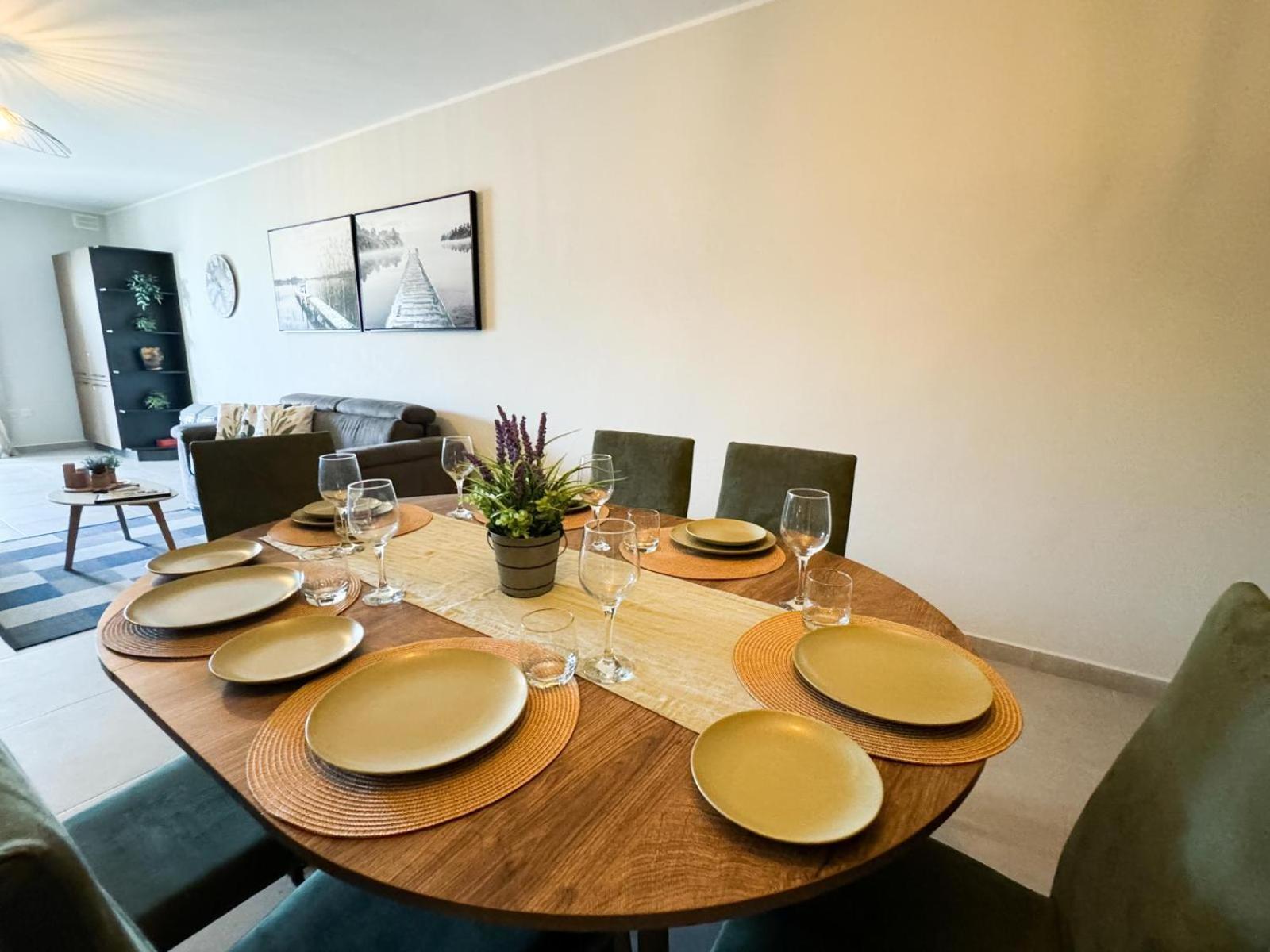 סיינט פול ביי Centrally Located, Well Equipped, Stylish Flat. מראה חיצוני תמונה