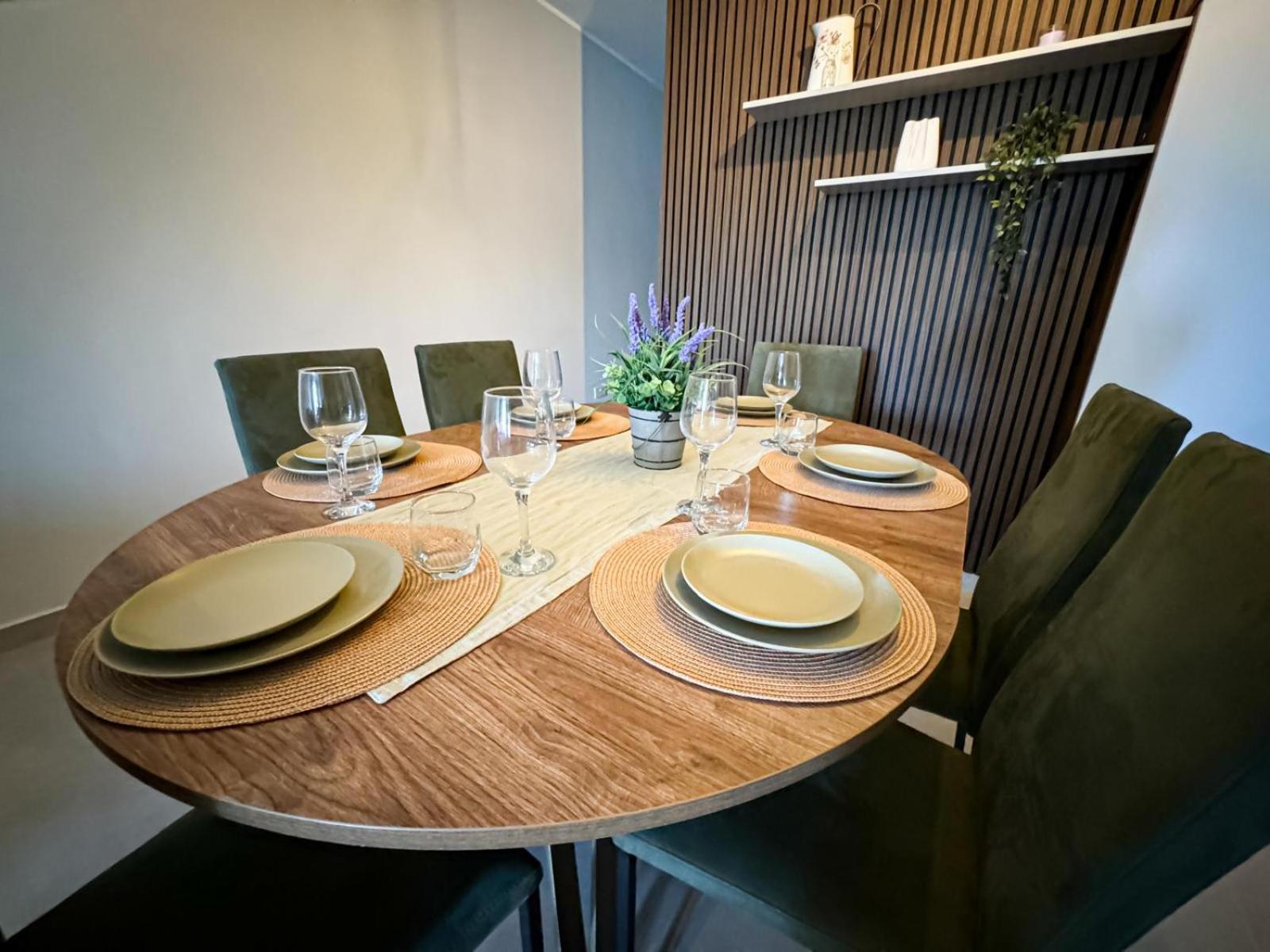 סיינט פול ביי Centrally Located, Well Equipped, Stylish Flat. מראה חיצוני תמונה